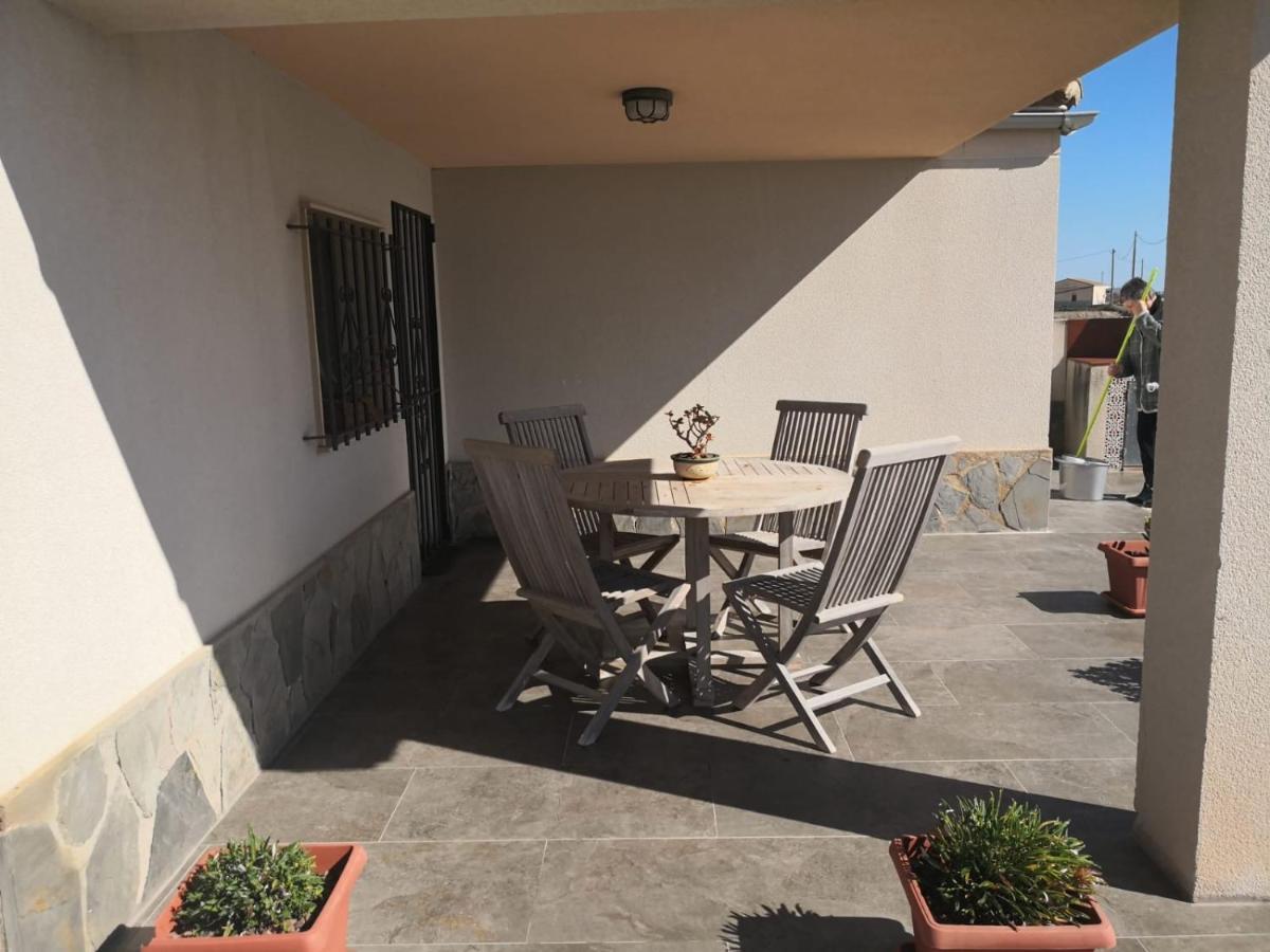 Casa Laura ξενώνας Deltebre Εξωτερικό φωτογραφία